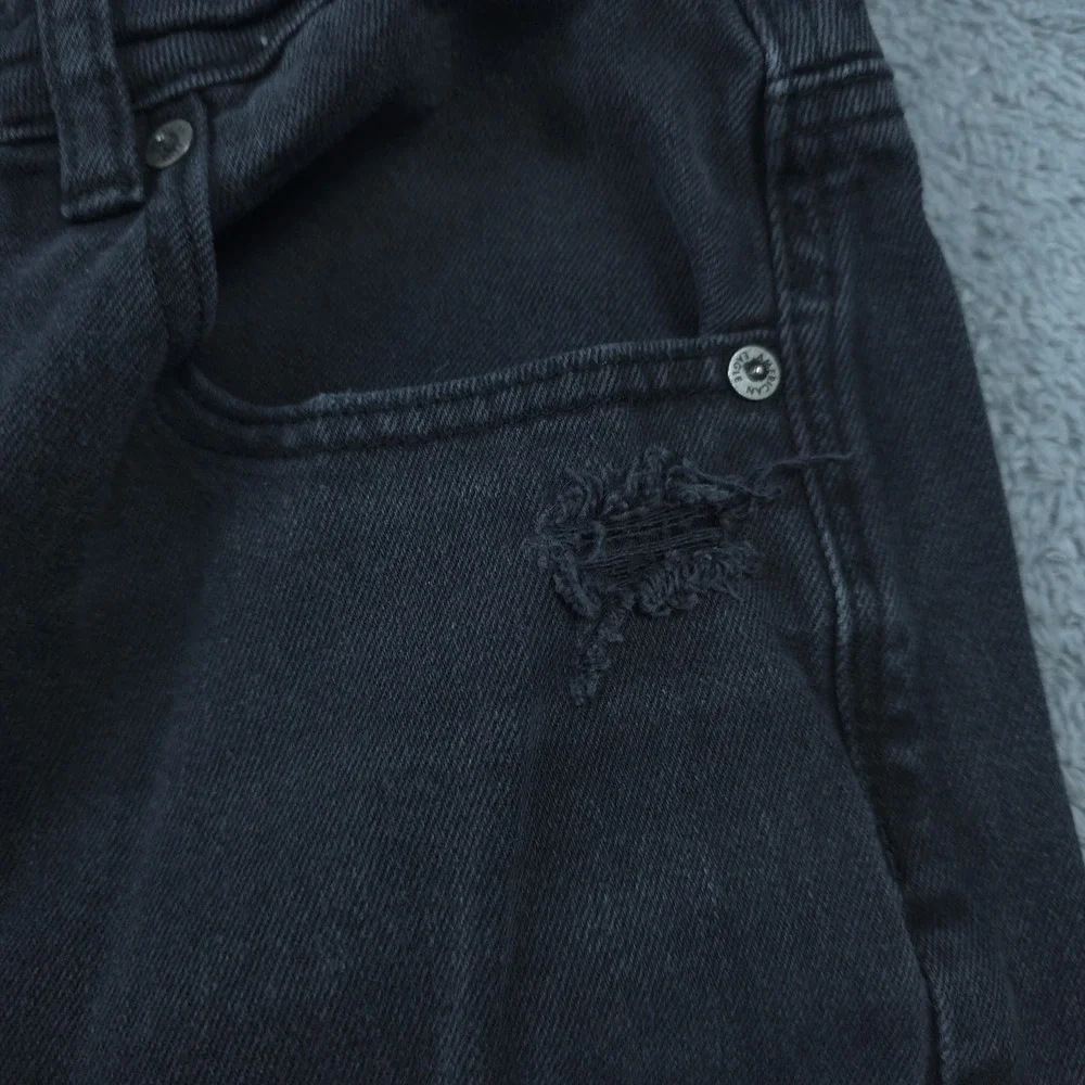 American Eagle Jeans Mens 32x26 Black Straight Distressed Stretch Denim